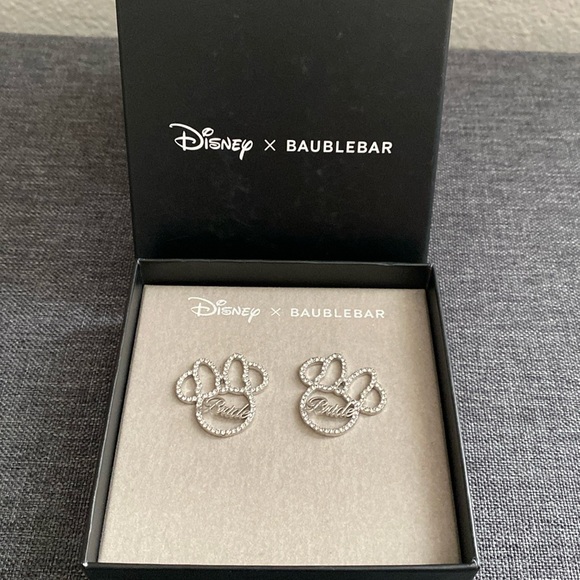 Disney Accessories - Minnie Bride Earrings